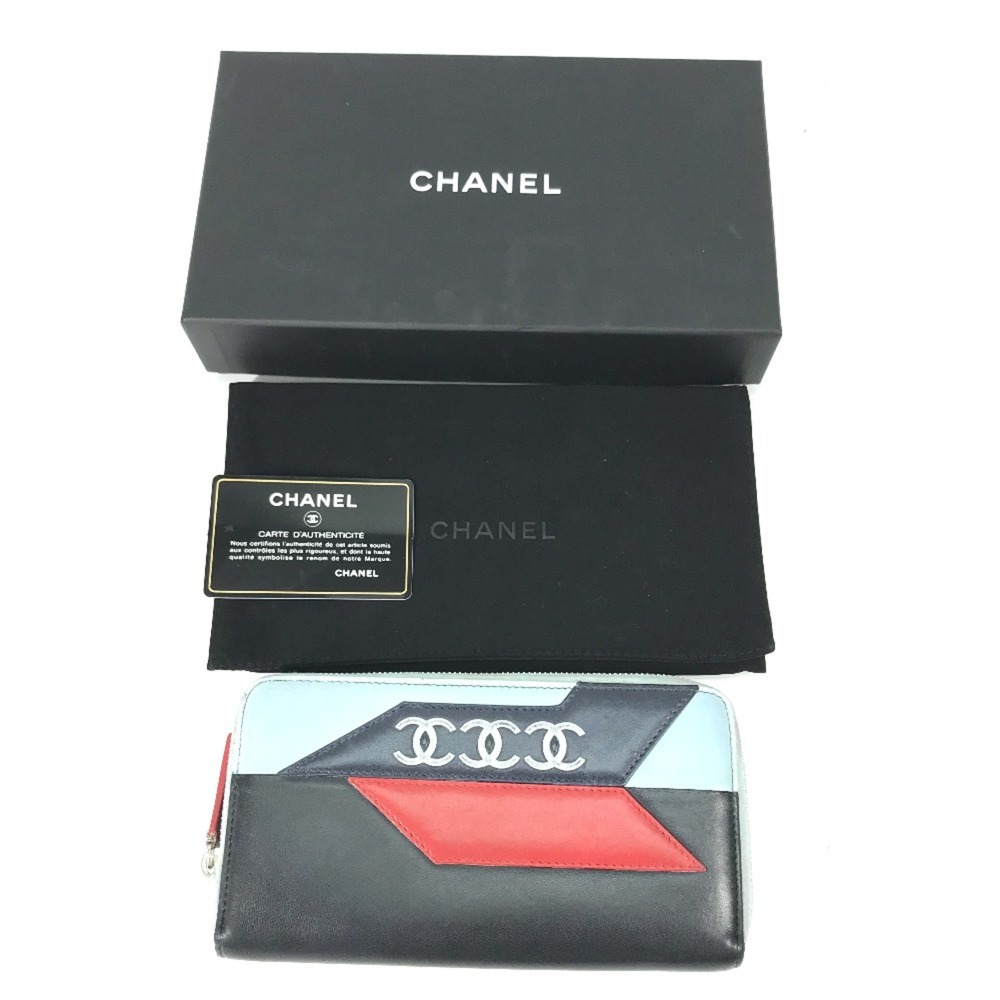 CHANEL Authentic Black Wallet - Picture 16 of 16